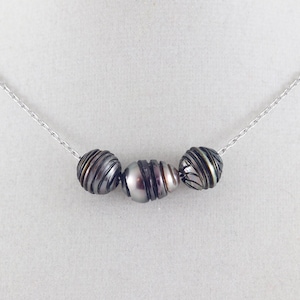 Carved Tahitian pearl necklace, floating pearl necklace, saltwater black pearl necklace, gift for him, gift for her, beach jewelry