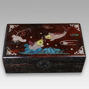 black lacquer box mop inlay koi fish Jewelry with Mother-of-Pearl Vintage Asian Black Lacquer Plate
