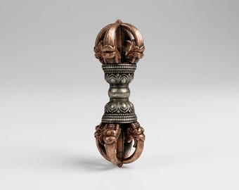 Handmade Copper Vajra Dorje Pendant Vintage Buddhist Ritual Charm H0077