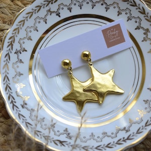 Pendientes colgantes Shoot for the Stars con tachuelas / estilo oro antiguo martillado