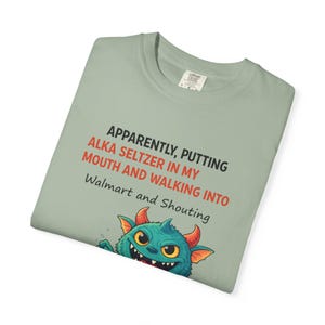 Camiseta de monstruo viral mutado / Camiseta divertida de dibujos animados de virus, humor de cuarentena imagen 18