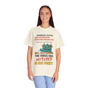 Camiseta de monstruo viral mutado / Camiseta divertida de dibujos animados de virus, humor de cuarentena imagen 12