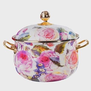 Pot floral en émail | Faitout shabby chic rose rose, décoration de cuisine campagnarde française