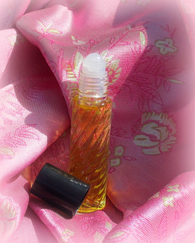 Lady Pamela's Mo Ghrá My Love Natural Perfume Oil, Celtic Heather, Alcohol Free, Travel Size image 1