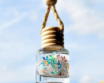 Snowflake Glitter Car Oil Diffuser: Winter Scented Hanging Air Freshener