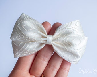 Baby Evie Satin Bow Clip OR Headband, Ivory Patterned Evie Bow, Flower Girl Headband, Baby Bows, Girls Satin Bow, Golden Beam