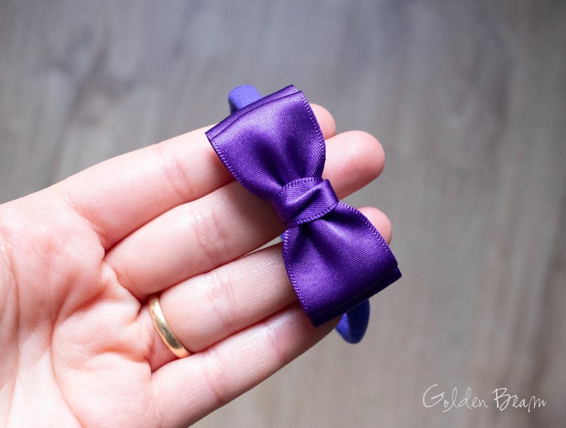 Baby Headbands, Hair bands, Headband, Flower Girl Headband, Newborn Headbands, Girl Headbands, Olivia Satin Bow, Golden Beam bild 12