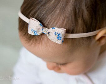 Baby Bow Headband, Peach and Blue Vintage Floral, Vintage Floral Grosgrain Ribbon Small Bow Handmade Headband, Fits From Newborn