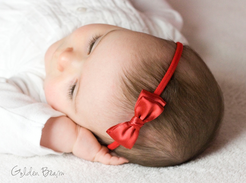 Baby Headbands, Hair bands, Headband, Flower Girl Headband, Newborn Headbands, Girl Headbands, Olivia Satin Bow, Golden Beam Röd