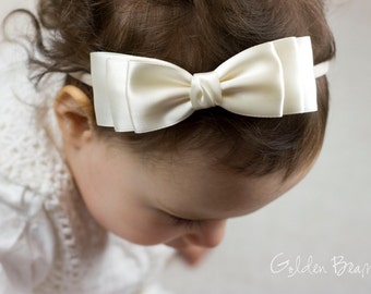 Baby Ella Bow Clip ODER Stirnband, Blumenmädchen Stirnband, Baby Satin Schleife, Mädchen Satin Schleife, Brötchen Haarschleife, Baby bis Erwachsene Stirnband, Goldener Strahl