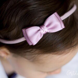 Baby Headbands, Hair bands, Headband, Flower Girl Headband, Newborn Headbands, Girl Headbands, Olivia Satin Bow, Golden Beam bild 10