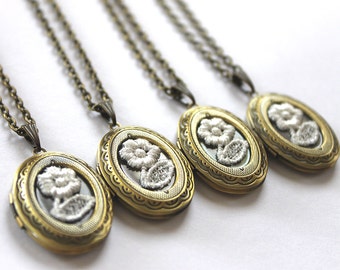 Set of 4 Bridesmaid necklaces Bridesmaid locket Lace necklace Vintage Gold locket Personalized bridesmaid gifts Great Gatsby wedding jewelry