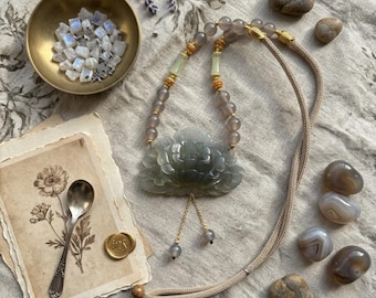 Hand-Carved Serpentine Jade Peony Necklace: Oriental Bamboo Bead Jewelry