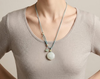 Interactive Shell Pendant with Moving Pearl, Hand-Carved Serpentine Jade Necklace, Fidget Jewelry for Anxiety
