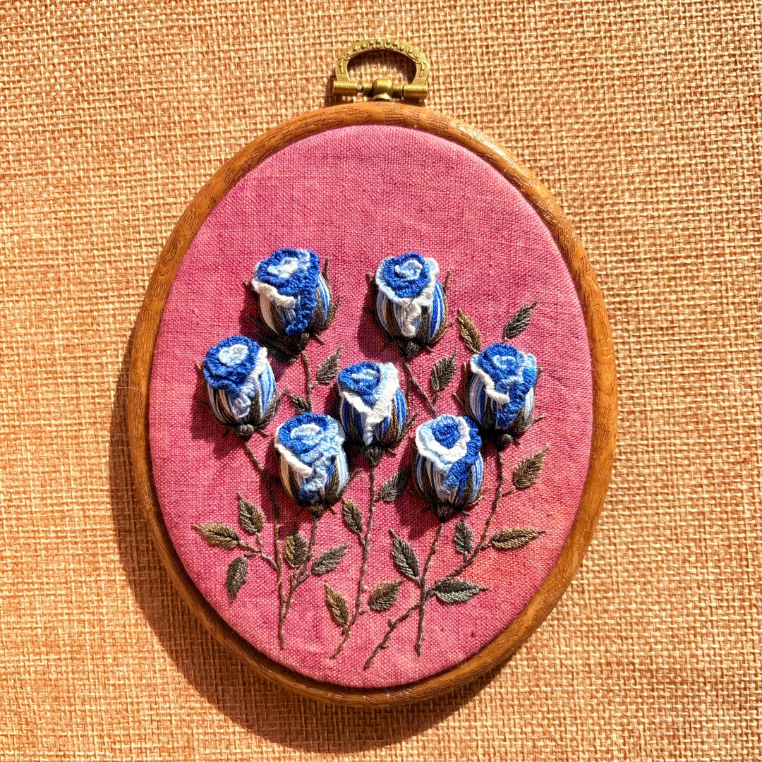 Stumpwork Roses 3D Stumpwork Rose Embroidery Wall Art | Pink Fabric Garden Hoop (5.9 X ...