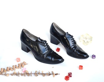 Vintage Jones Wear Black Patent Leather Oxford Pumps womens 8 item#Z24
