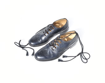 Vintage Scottish Thistle Toe Wingtip Oxfords Kilt Shoes with Tassle size 12 1/2