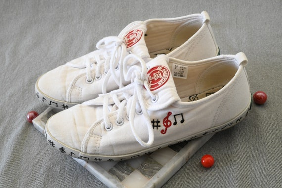 Vintage Cherokee White Cotton Sneakers, Womens US… - image 3