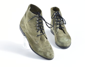 Vintage Green Suede Ankle Boots by Newport News Womens 7