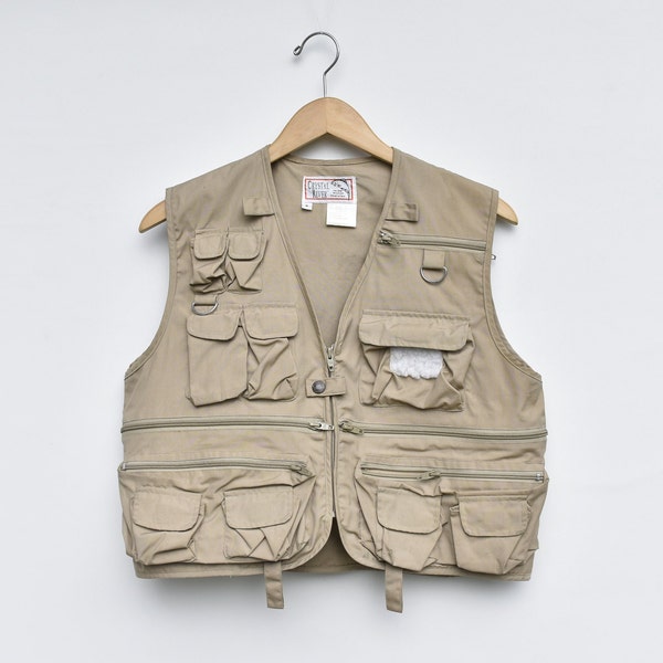 Vintage Beige Fishing Vest by Crystal Rivers Lots of Pockets Zip Up size M