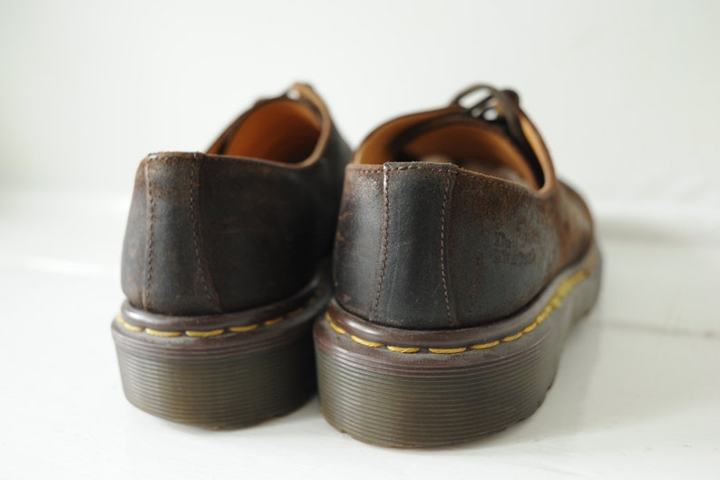 Vintage Dr Martens Brown Suede Leather Oxford Shoes US 8 ITEM222 Made in England Womens UK 6