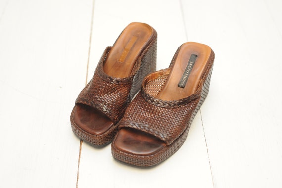 woven leather sandals womens