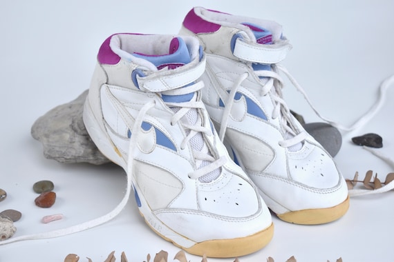 90s nike hotsell high tops
