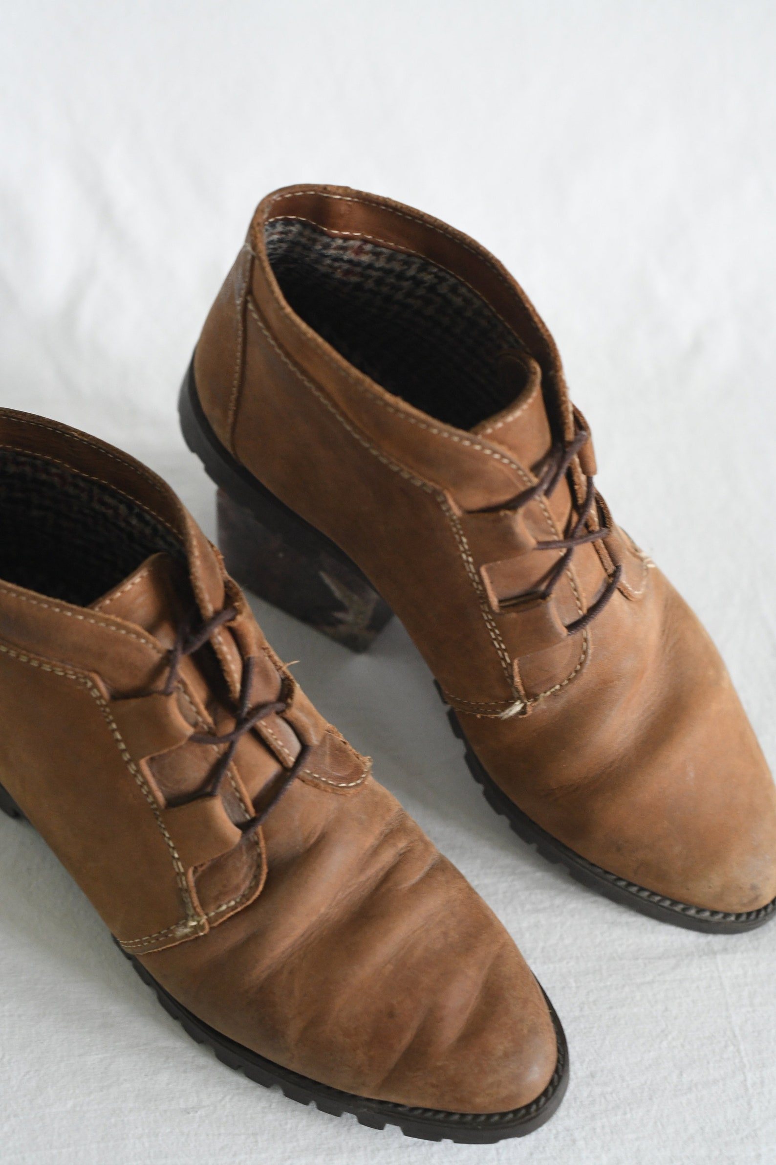 leather shoes made in spain