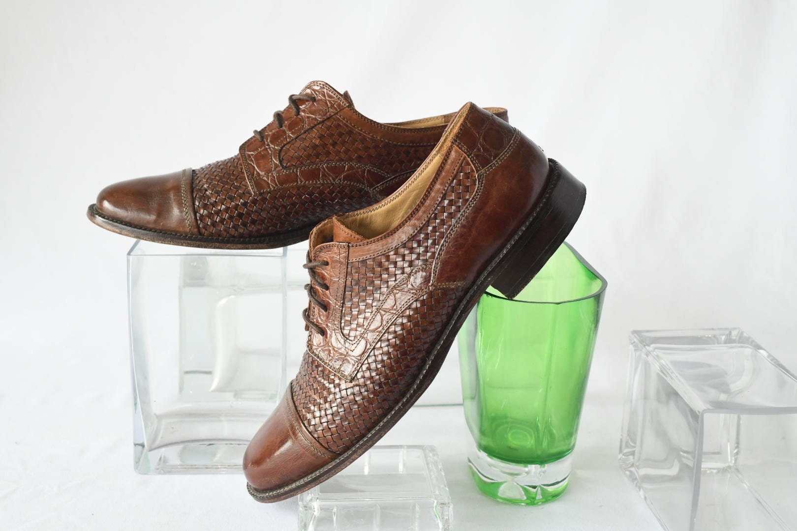 Vintage Johnston & Murphy Brown Woven Leather Oxford Shoes Vintage Johnston & Murphy Brown Woven Leather Oxford Shoes