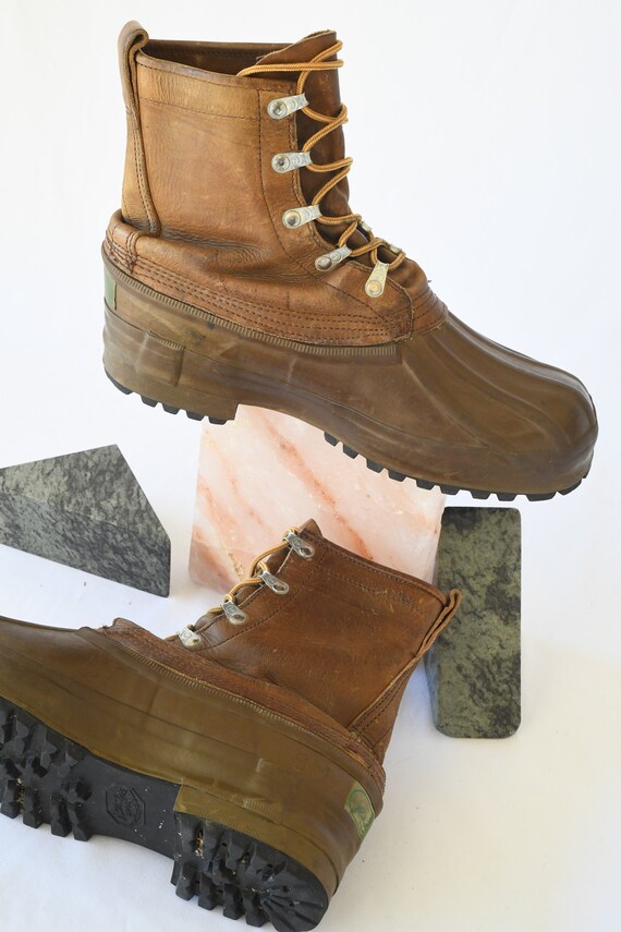 Vintage Eddie Bauer Brown Leather Duck Boots, Mens US… Gem
