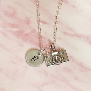Personalised Camera Necklace, Initial Necklace, Camera Charm Necklace, Monogram Necklace, Photography Gift, Gift For Photographer, Unisex