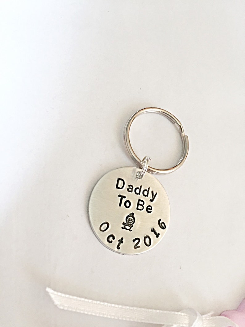 Daddy To Be Keyring, Daddy Keyring, Expectant Father, Personalised Due Date Keyring, Hand Stamped Keyring, Baby Keyring, Gift For New Dad image 4