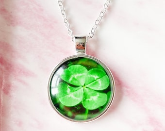 Irish Emblem- St Patricks Necklace - Shamrock Necklace - Four Leaf Clover - St Patricks Jewellery - Good Luck Jewelry - Shamrock Jewellery -