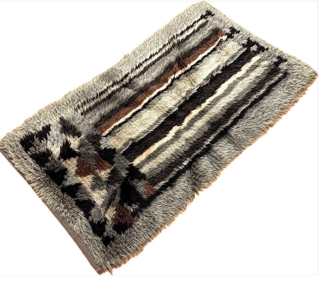 Rya rug - Etsy 日本