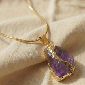 Amethyst Anhänger an vergoldeter Kette als Variante