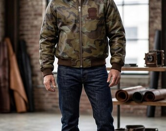 Chaqueta bomber de camuflaje de cuero genuino para hombre AVIREX USA / Abrigo estilo militar