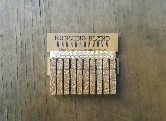 Champagne Gold Clothespins, Embellishments, Mini Clothespins, Glitter  Clothespins, Party Supplies, Wood Clips, Small Clothespins, Wood Pegs 