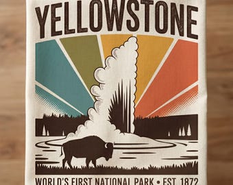 Yellowstone PNG SVG, Parque Nacional Bison PNG, Yellowstone Retro SVG, Bison Geyser PNG, Est 1872 SVG PNG, Camiseta de senderismo PNG, Exterior Retro SVG