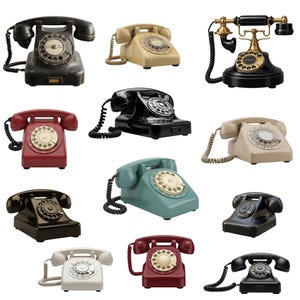 Puede incluir: Una colección de teléfonos de disco rotatorio vintage en varios colores, incluyendo negro, rojo, crema y verde azulado. Cada teléfono presenta un diseño clásico con un auricular, un dial y un cable, mostrando una estética retro.
