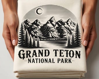 Grand Teton PNG, Parque Nacional SVG, Grand Teton SVG, Camiseta de senderismo PNG, Montaña PNG SVG, Aire libre PNG, Camiseta de naturaleza PNG, Camping PNG SVG.