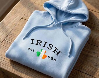 Embroidered Irish Hoodie Shamrock Clover Sweatshirt St Patrick’s Day Gift, Stickerei