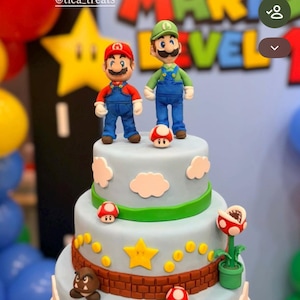 Super Mario Bros Cake Topper image 1