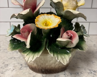 Porcelanowy kosz kwiatów Vintage Nuova Capodimonte. Duży!