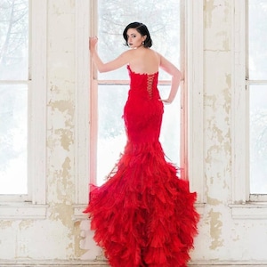 Red Ostrich Feather Mermaid Couture Wedding Dress Red Ostrich Feather Mermaid Couture Wedding Dress