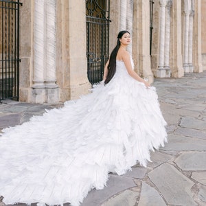 Bridal feather dress discount
