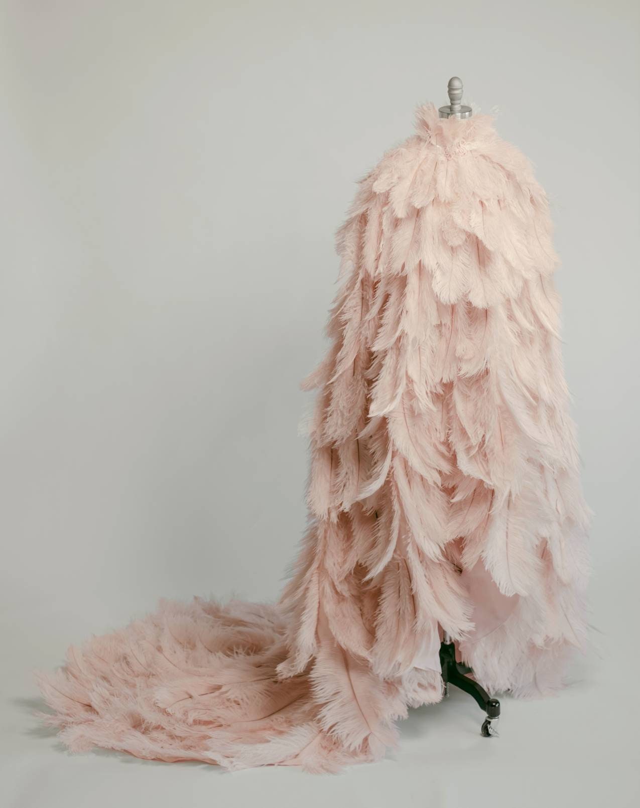 Natural Ostrich Feather Dress Short For Rich Comfy Experience 