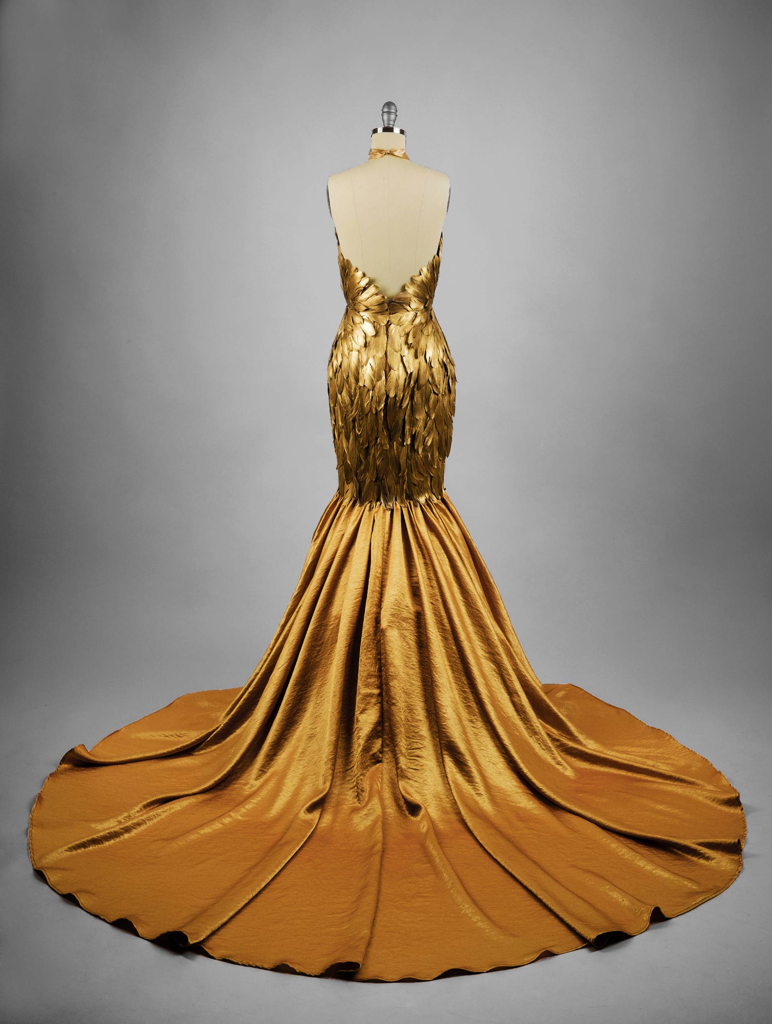 Feathered Mermaid Ultra-Glamorous Gown CC1608