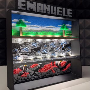Box espositore display per personaggi Minecraft Kinder Joy scritta testo personalizzabile con il tuo nome, possibilità di Luci Led