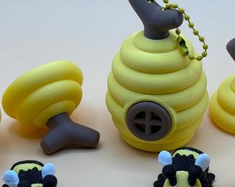3D Beehive and Bee Fidget Toy – Handcrafted Stress Relief Toy – Kawaii Handmade Gift with or without Keychain
