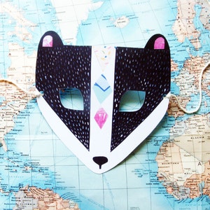 Printable Badger Paper Mask, Home Decor, Gift, Woodland Forest Wedding or Party Favor image 1
